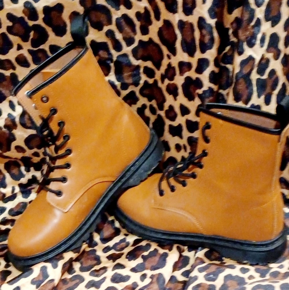Tan Combat Boots